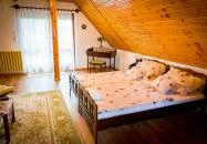 Huszár Vendégház Örvényes