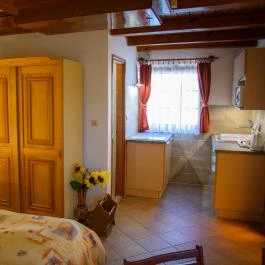 Huszár Vendégház Örvényes - Szobák