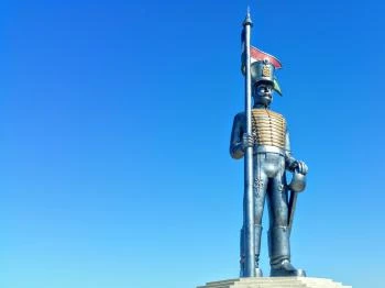 Miskahuszár Pákozd