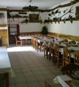 Kiss Nádas Vendéglő