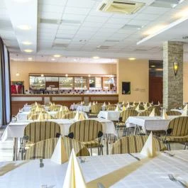 Duna Hotel Paks - Vendéglátás