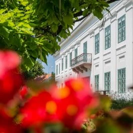 Erzsébet Nagy Szálloda Paks - Külső kép