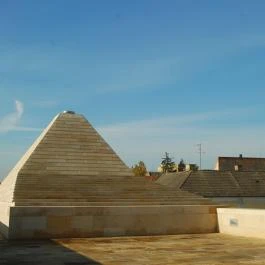 Erzsébet Nagy Szálloda Paks - Medence/kert