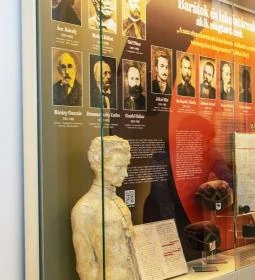 Pápai Református Könyvtár