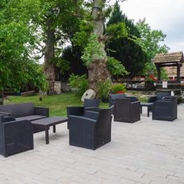 Edvy Malom Fogadó és Barokk Udvarház Pápa - Medence/kert