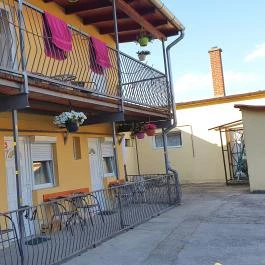 Zsófia Vendégház Pápa - Külső kép