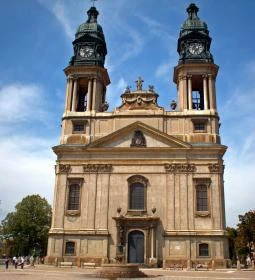 Pápai Szent István vértanú-templom