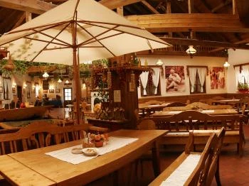 Fészek Csárda Páty