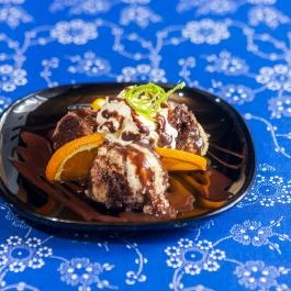 Gastland M1 Hotel Páty - Vendéglátás