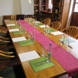 Gastland M1 Hotel Páty - Egyéb