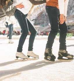 34. legjobb látnivaló: Pécsi műjégpálya