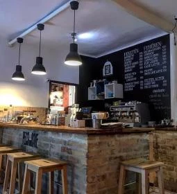 Pécsi Kávé Coffee & More