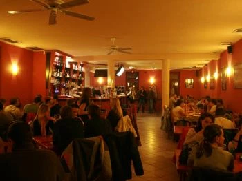Rundó Étterem és Söröző Pécs Rundó Étterem és Söröző Pécs