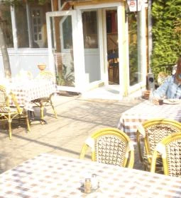 Szent György Fogadó étterme