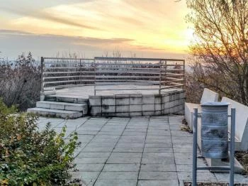 Nyolc Boldogság kilátóterasz Pécs