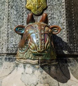 13. legjobb látnivaló: Zsolnay-kút