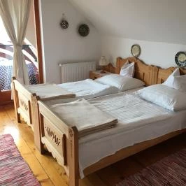 Bagolyvár Panzió Pécs - Külső kép