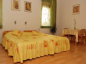 Centrum Apartmanhotel Pécs