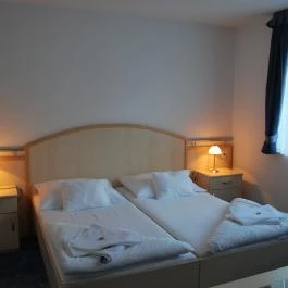 Főnix Hotel Pécs - Szobák