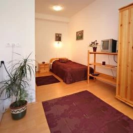 Hungária Apartmanház Pécs - Szobák