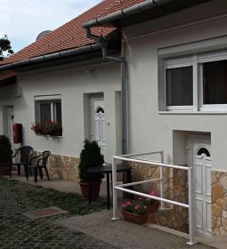 Hungária Apartmanház