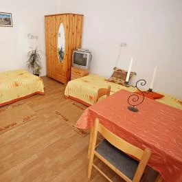 Hungária Apartmanház Pécs - Szobák