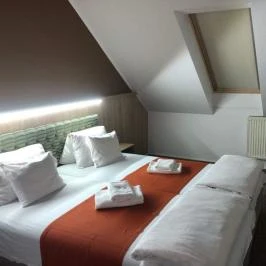 Kálvária-Rácz Panzió Pécs - Szobák