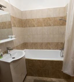 Kőrösi Apartman