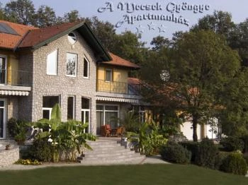 A Mecsek Gyöngye Apartmanház Pécs