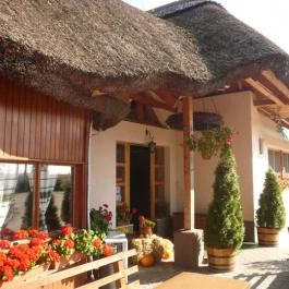  Fehér Akác Vendéglő Pér - Egyéb