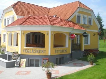 Tégláskert Vendéglő Peresznye