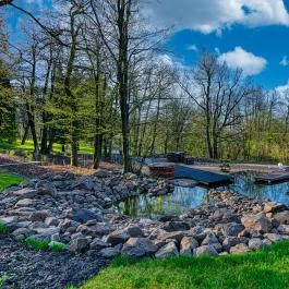 Cardoner Hotel Pilisszentkereszt - Medence/kert