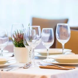 Outlet Hotel Polgár Polgár - Vendéglátás