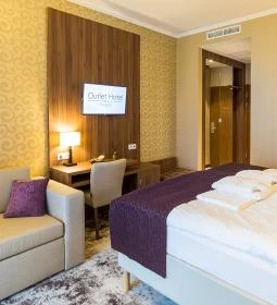 Outlet Hotel Polgár