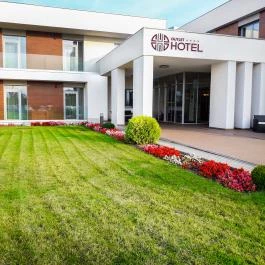 Outlet Hotel Polgár Polgár - Külső kép
