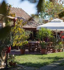 Aranyosidomb Udvarház