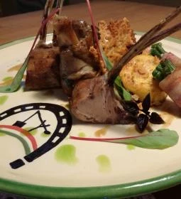 Aranyosidomb Udvarház