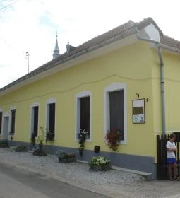 Cserőháti Vendégház 