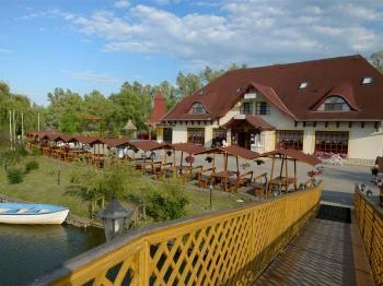 Fűzfa Hotel és Pihenőpark Poroszló