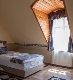 Fűzfa Hotel és Pihenőpark