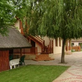 Pásztor Vendégház Poroszló - Külső kép