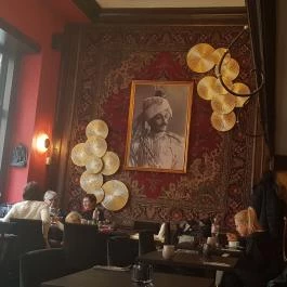 Rajkot Palace, Budapest - Belső