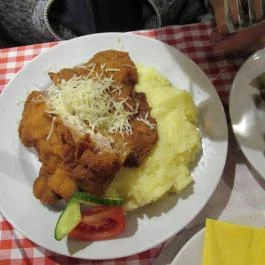 Legényfogó Kisvendéglő Eger - Étel/ital