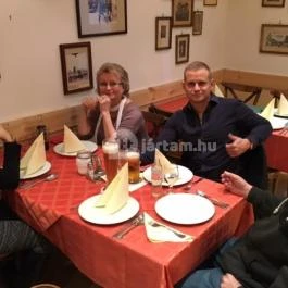 Curry House, Budapest - Belső