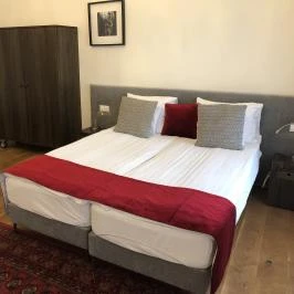 Adele Hotel Pécs - Szobák