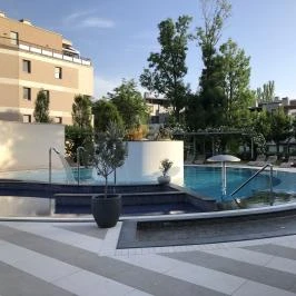 Aura Hotel, Balatonfüred - Medence/kert