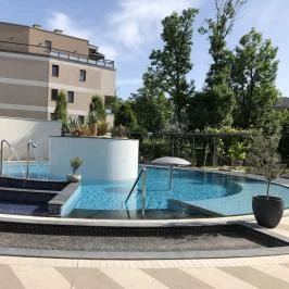 Aura Hotel, Balatonfüred - Medence/kert