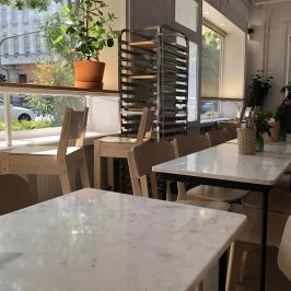 Babka Deli, Budapest - Belső
