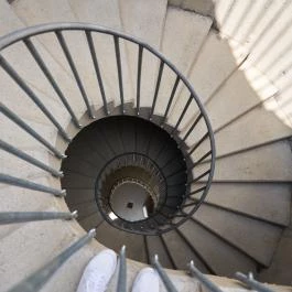 Bence-hegyi kilátó Velence - Belső