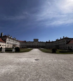Esterházy-Kastély